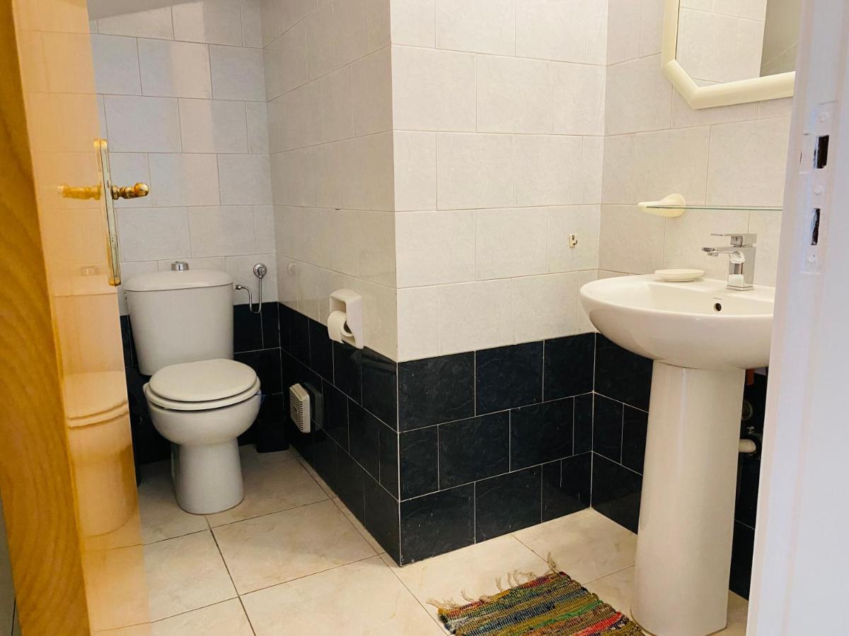 Gaia - 4 Bedroom House In Larnaca Exterior foto